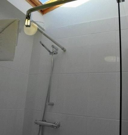 White Gates Hotel Binfield Bagian luar foto
